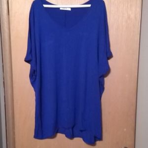 Blue short sleeve shirt